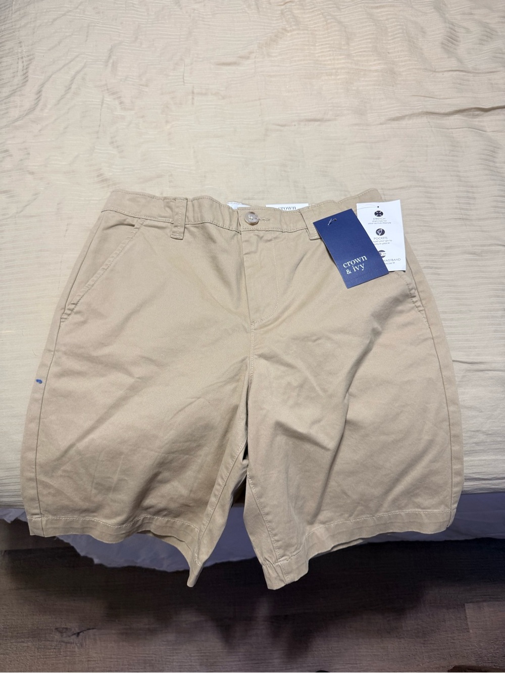 crown & ivy Men's Tan Flat Front Shorts